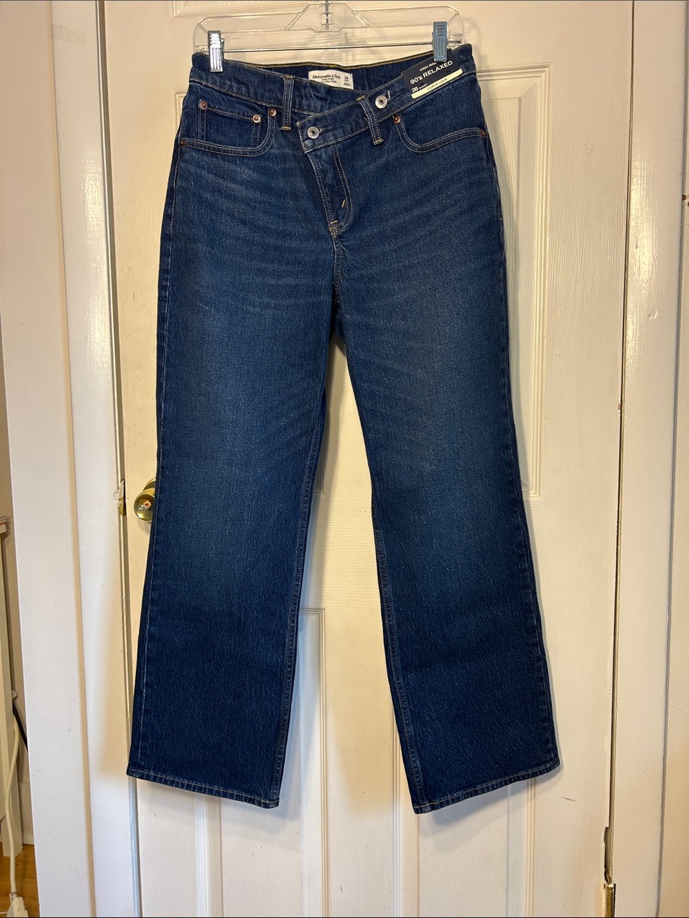 Abercrombie & Fitch Curve Love Indigo Straight-Leg Women's Jeans